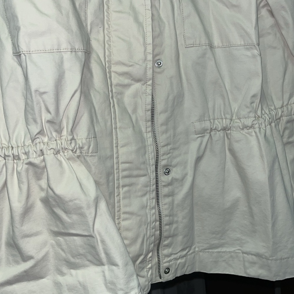 Creme Old Navy Women’s Sz L Jacket - Picture 2 of 5